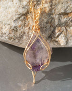 Load image into Gallery viewer, irregular shape super seven pendant