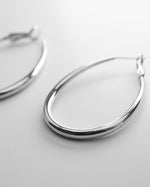 Load image into Gallery viewer, Flat Hoops Earrings