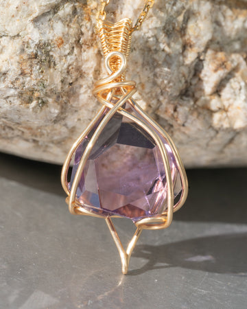 heart shaped amethyst pendant