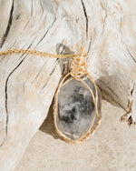 Load image into Gallery viewer, double pointed herkimer diamond pendant
