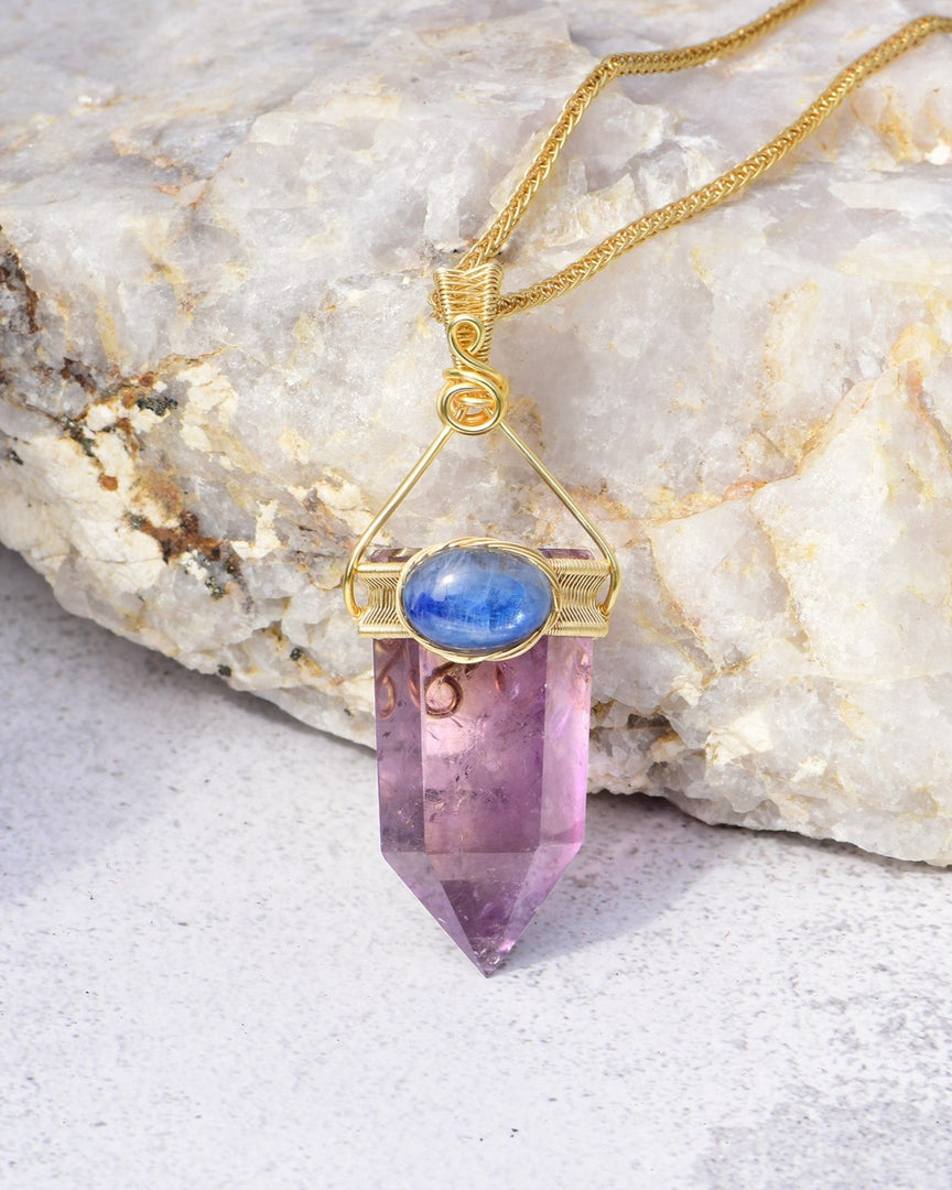 short amethyst obelisk pendant