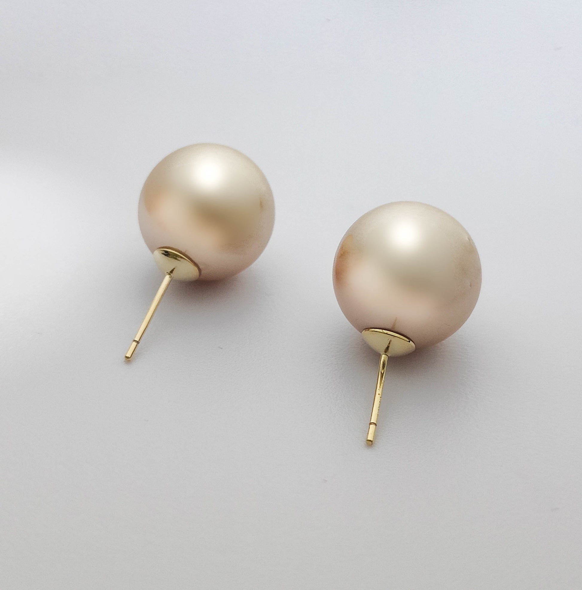 14mm Champagne Pearl Earrings