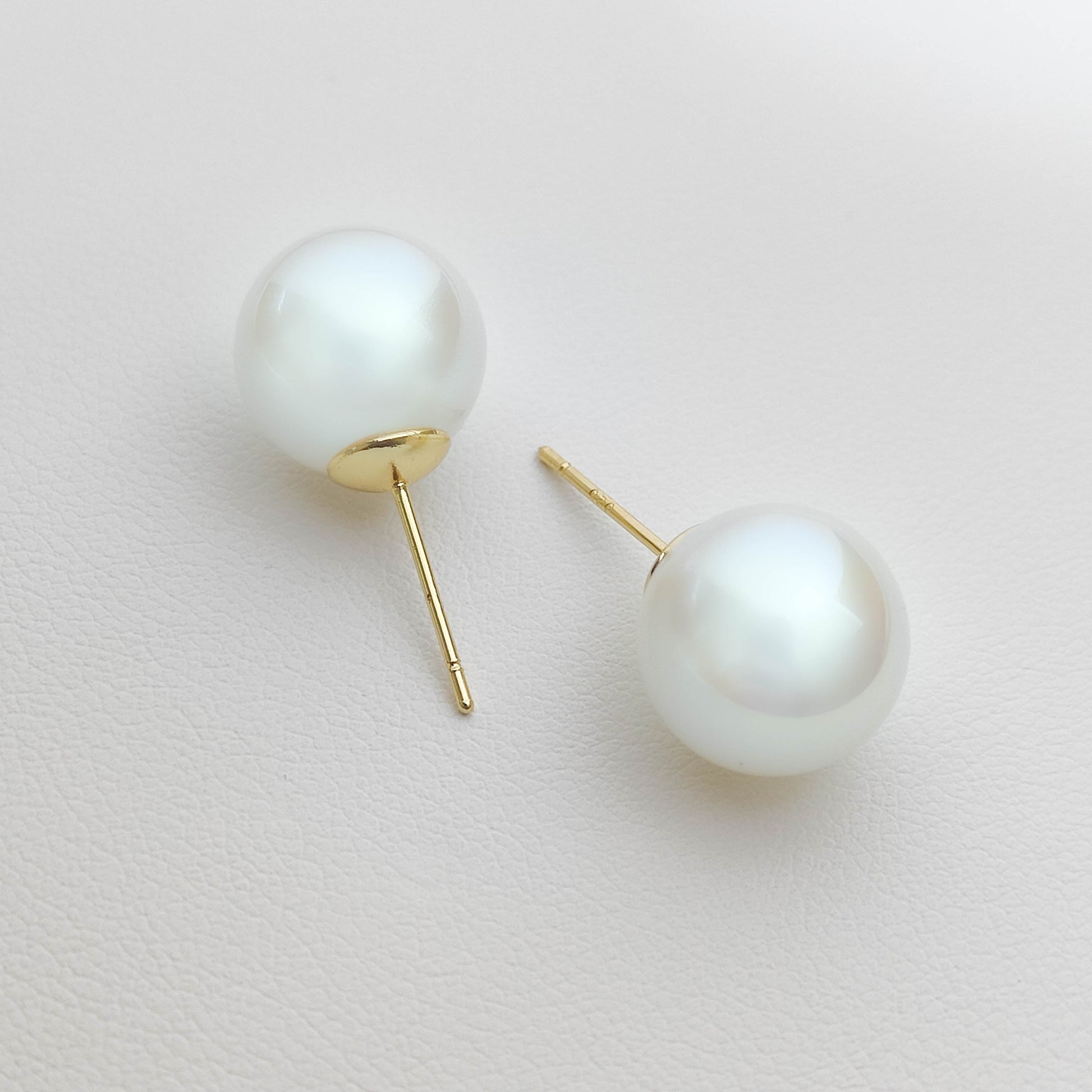 14mm Pearl Earrings