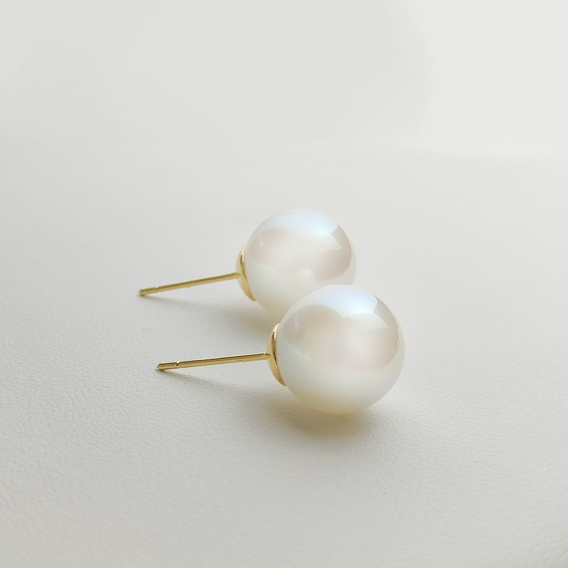 14mm Pearl Earrings