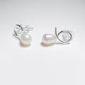 Bow Pearl Earrings