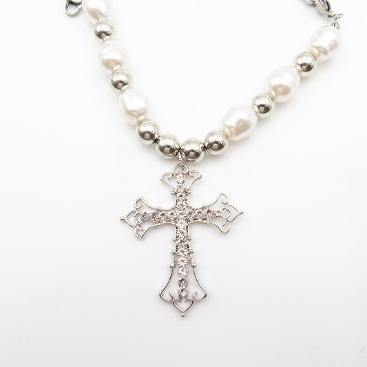 Cross Pendant Pearl Necklace