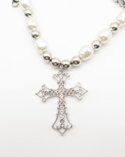 Cross Pendant Pearl Necklace