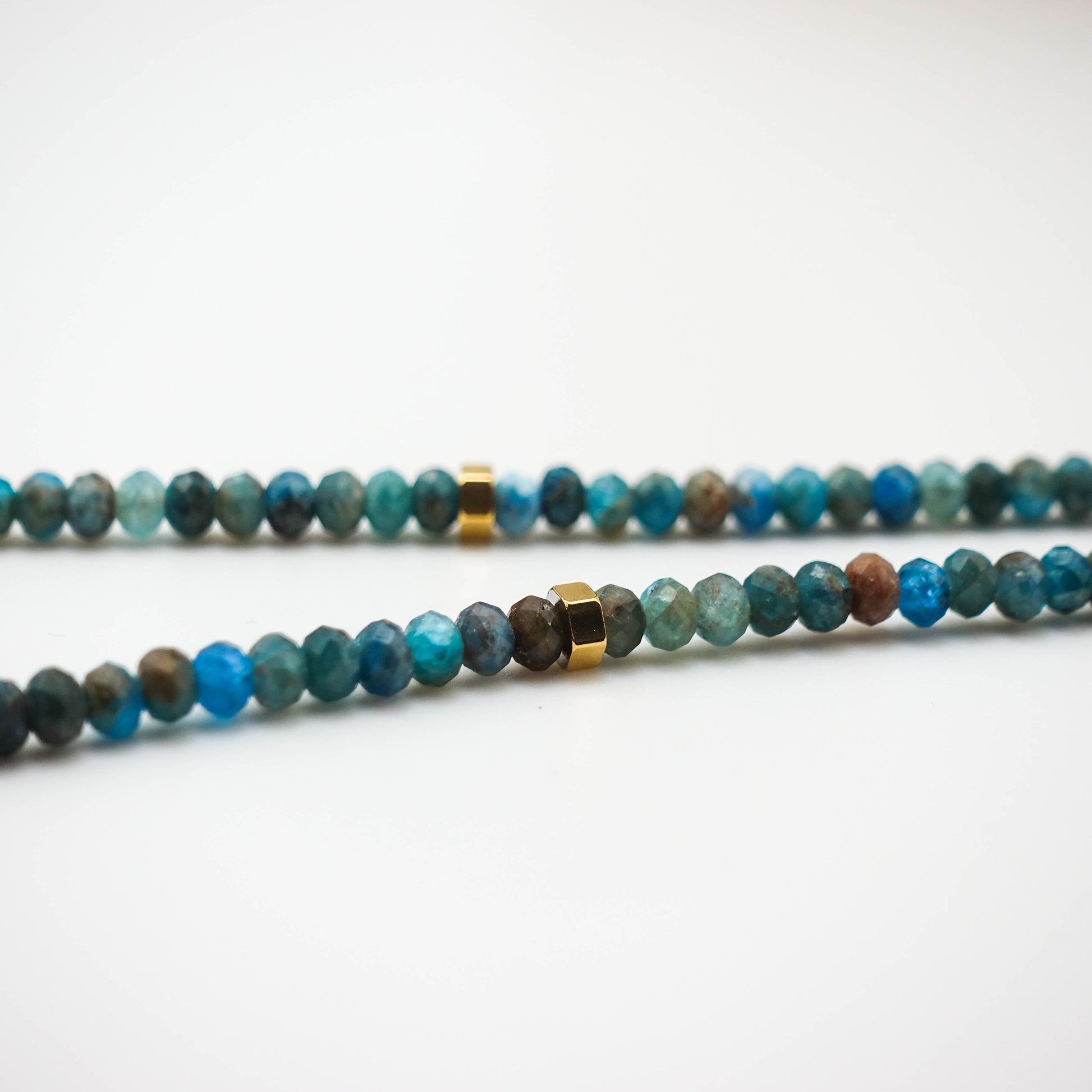 The Devil's Eye Chalcedony Stones Necklace